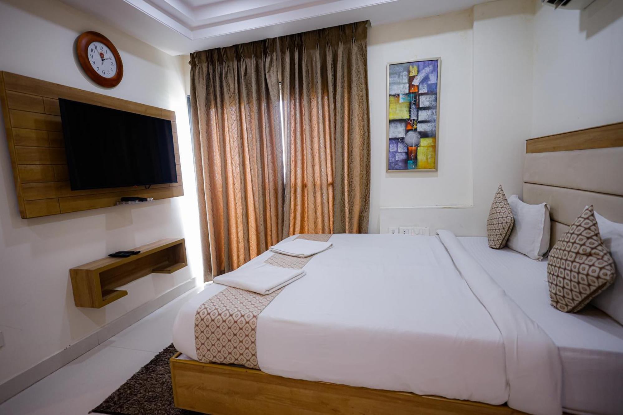 M Square Hotel Hyderabad Ngoại thất bức ảnh